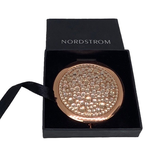 VINTAGE‎ NORDSTROM COPPER W/FAUX CRYSTALS MIRROR MAKE UP COMPACT - Picture 4 of 5